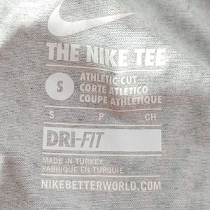 Nike Tops - Nike athletic t-shirt Nike Tops - Nike athletic t-shirt